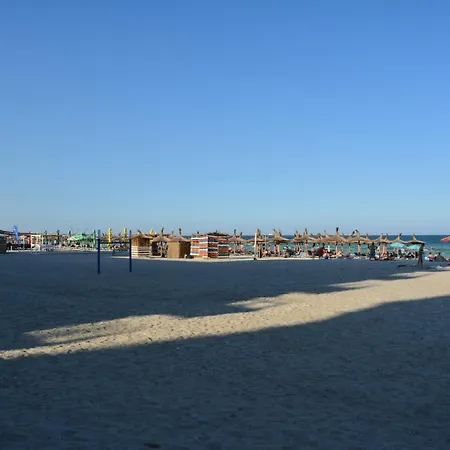 Studio 17 Mamaia Nord דירה